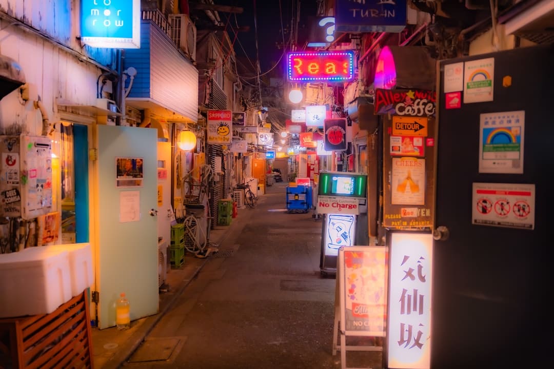 大瓜！美艳老板娘出轨18岁暑假工，聊天记录炸裂，称男生是永动机